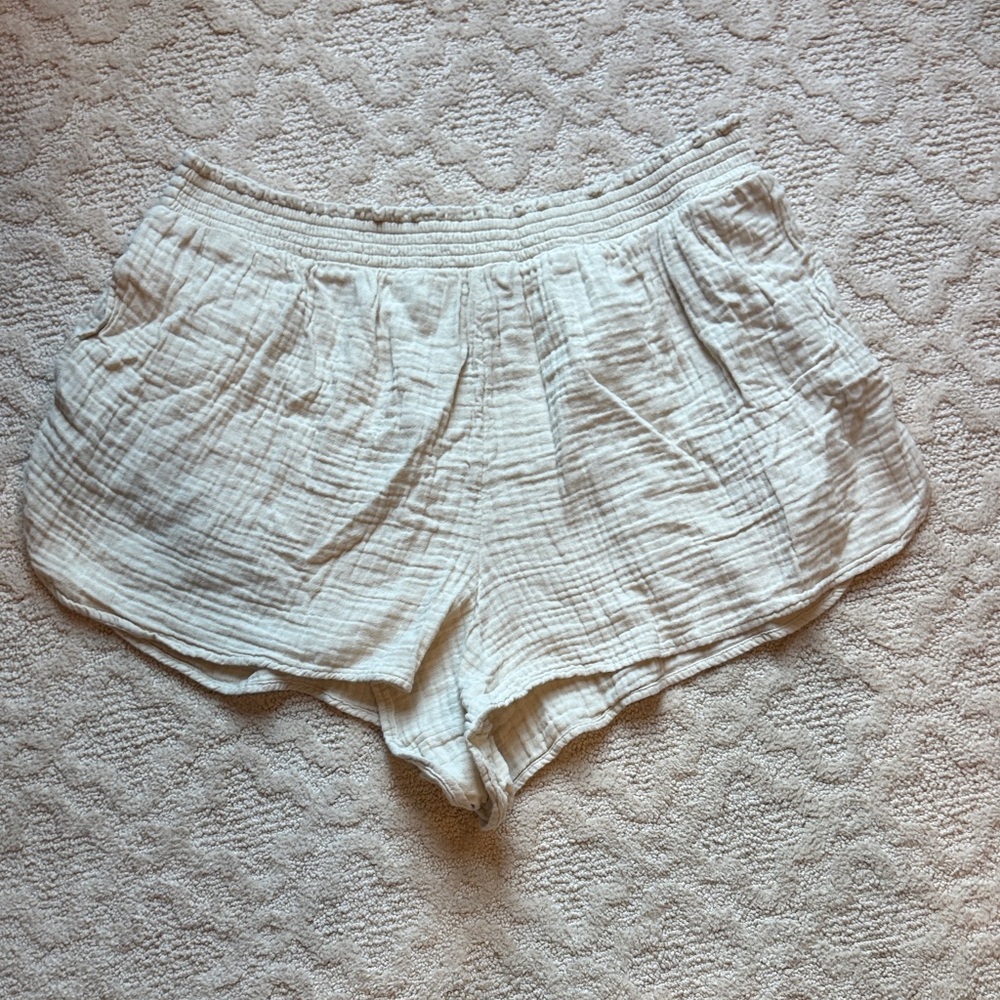 Aerie High Waist Cream Shorts